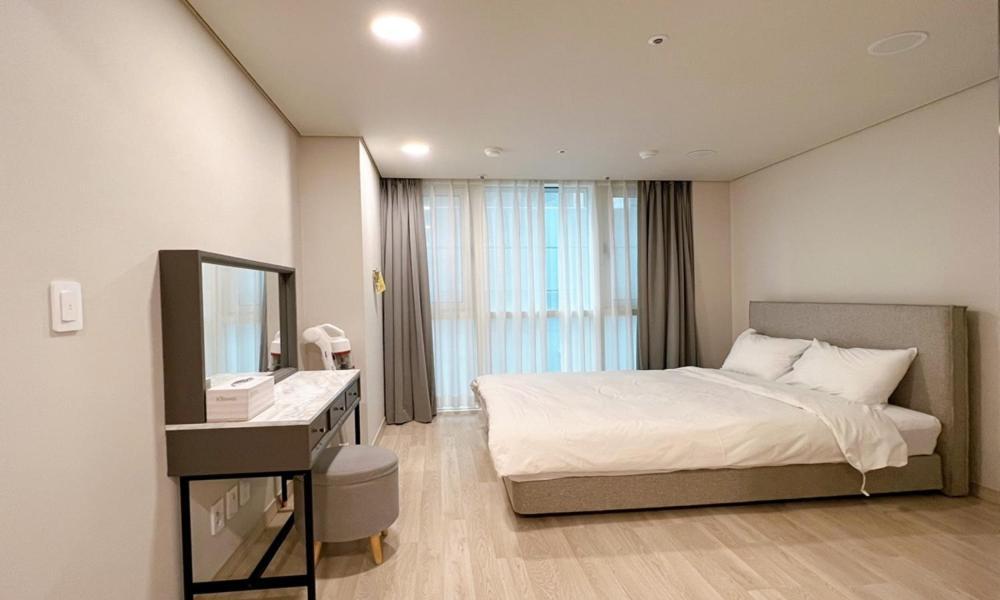 Busan Centurn Victoria Hotel Bagian luar foto