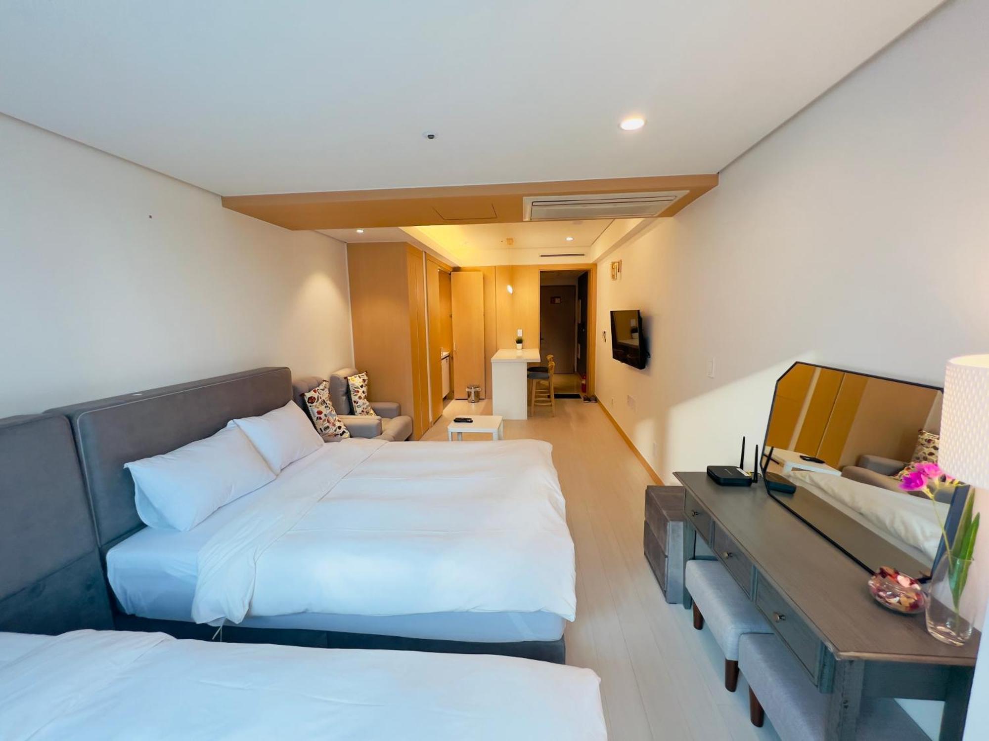 Busan Centurn Victoria Hotel Bagian luar foto
