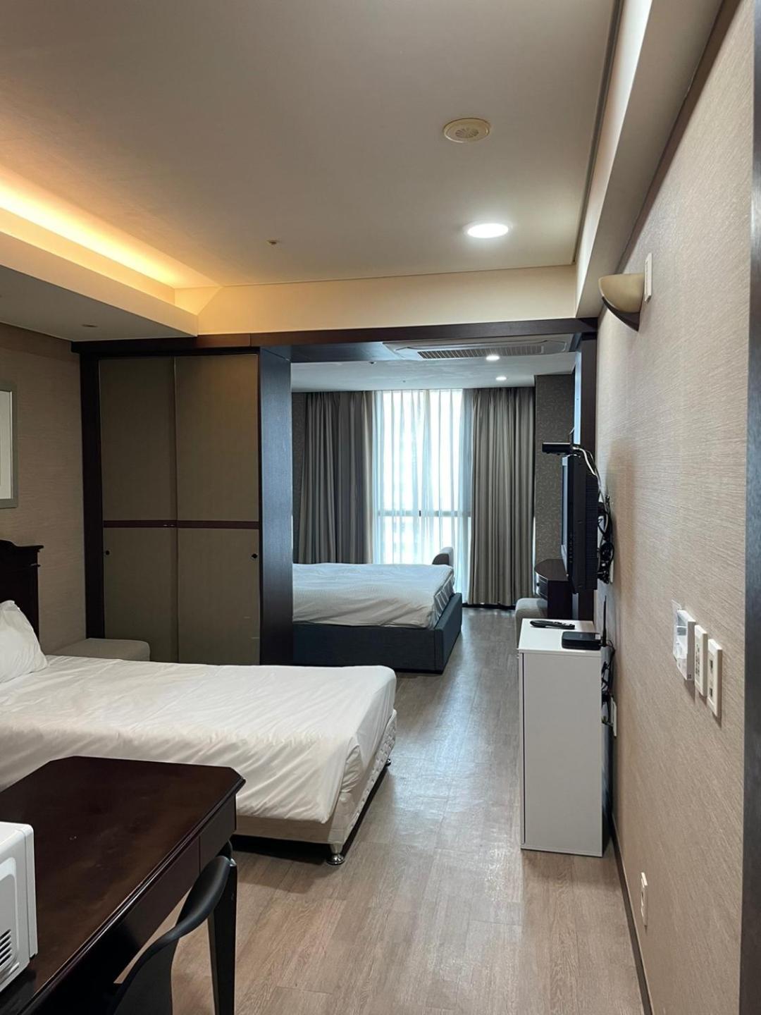 Busan Centurn Victoria Hotel Bagian luar foto